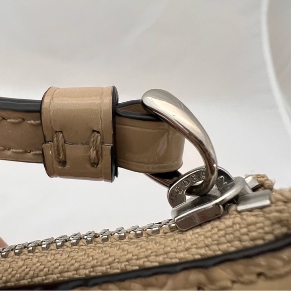 COACH Corner Zip Wristlet Clutch Signature Light Khaki - Picture 6 of 15